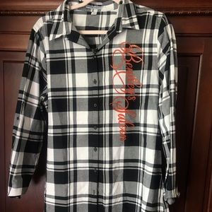WOMENS LONG SLEEVE FLANNEL FROM BENTLEYS SALOON XL 🖤🧡